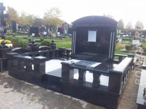 Изготовление памятников и мемориальных комплексов