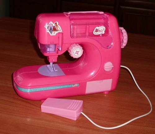 Игровая швейная машина Winx 24х9х18 см