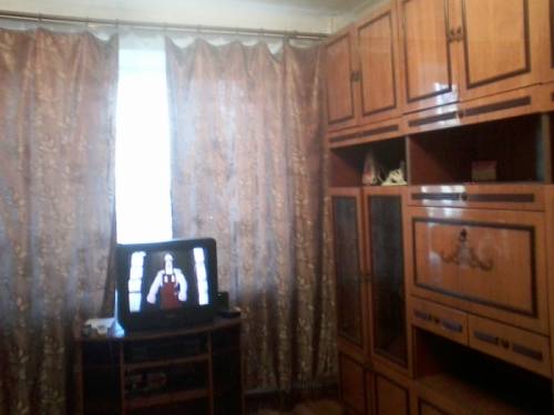 Сдам 2-х ком.квартиру на лазо