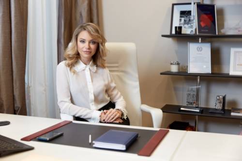 	Помощник администратора в офис