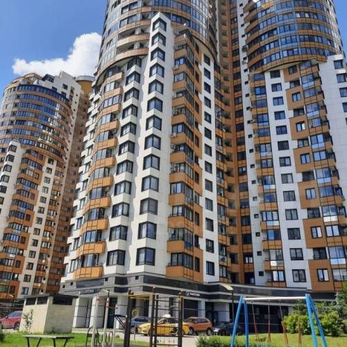 Редкое предложение! Видовая 4-х комн. квартира 120 м2 в доме бизнес-класса