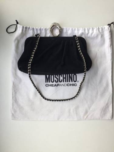 Сумка клатч новая moschino италия оригинал черная замша стразы сваровски кристал