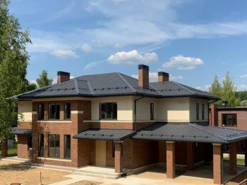 Современный загородный дом пл. 480 м2 в КП бизнес-класса Рига парк 