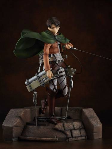 аниме фигурка “Attack On Titan“