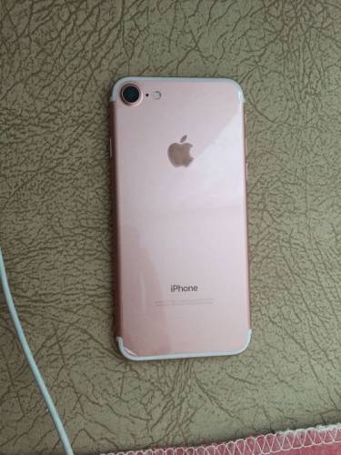 iPhone 7 rose gold 128 gb 