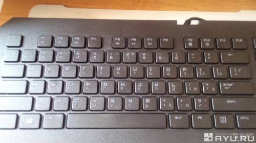 Продаю игровую клавиатуру