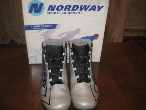 Ботнки лыжные NORDWAY