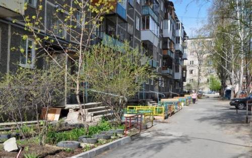 Продается комната в трёхкомнатной квартире