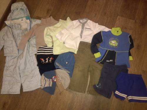 Два пакета с детскими вещами для мальчика,от 2-3лет