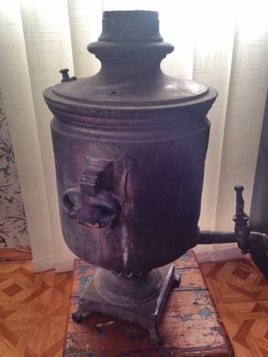 самовар 19 века.Продам.