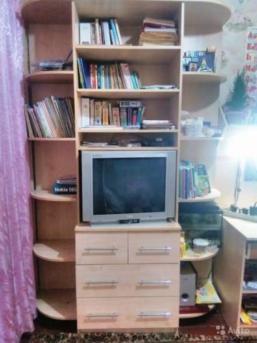 Продам Cтенку из ламината