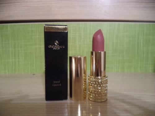 Губная помада Giordani Gold от Oriflame “Очаовательный пионовый“