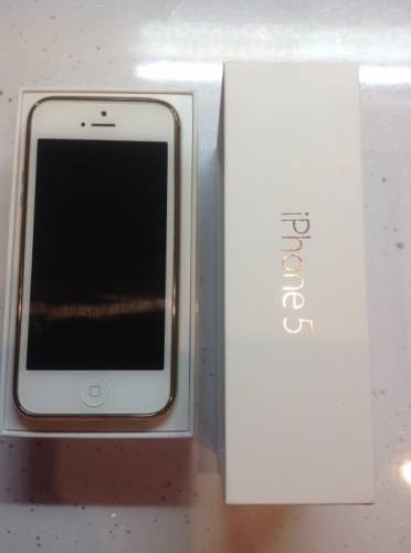 Продам iPhone 5, 32 Gb