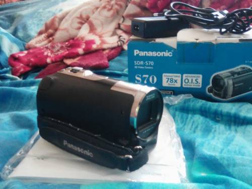 Продам видеокамеру Panasonic