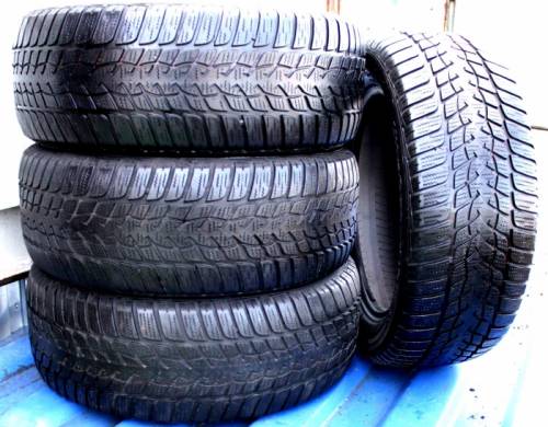 215/60 R17 Goodyear Ultra Grip Performance 2