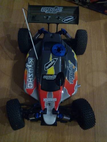 Радиоуправляемый баги Kyosho Inferno MP7,5