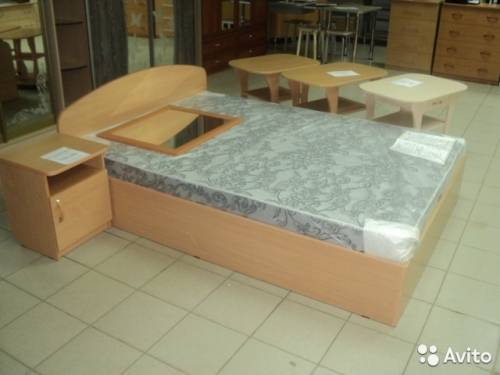 новые кровати  с матрацем