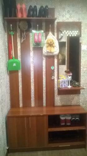 продаю прихожую в хорошем состоянии 
