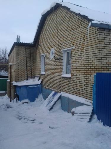 Полдома в Магнитогорске продам