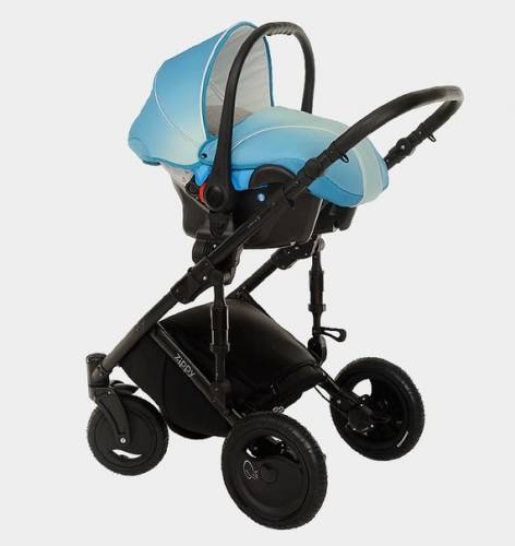 zippy pia 3 в 1 продаю детскую коляску