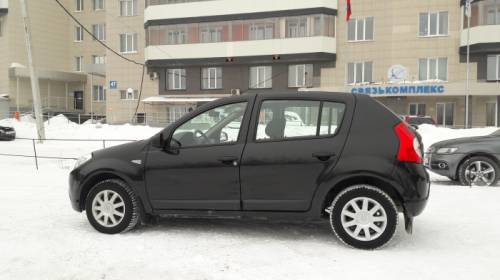  › Модель ­ Renault Sandero