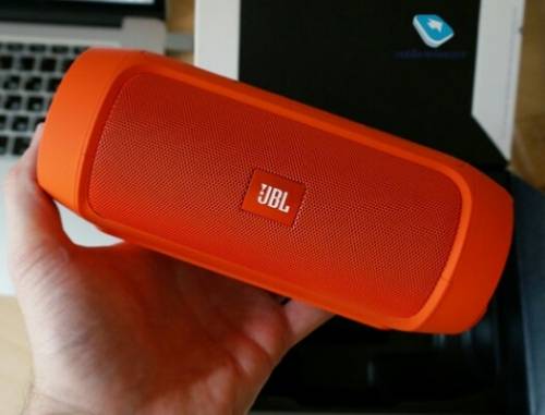 Колонка JBL charge2  