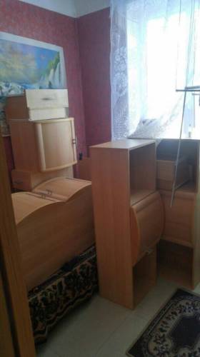Продаю стенку в комнату 