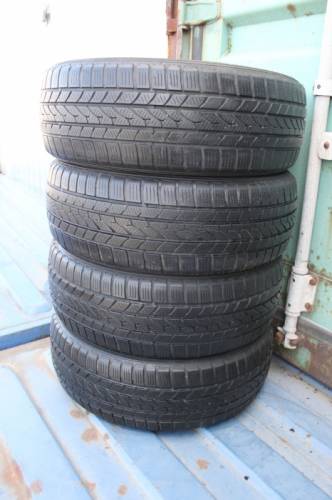 215/70 R16 General Tire Snow Grabber