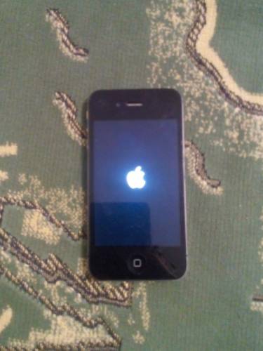 Apple iPhone 4s  
