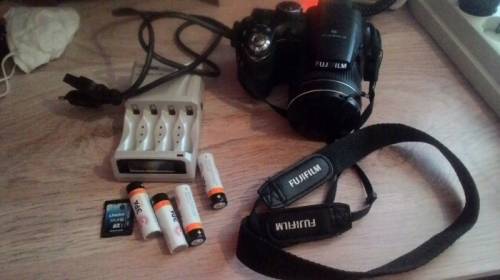 продам фотоаппарат FUJIFILM