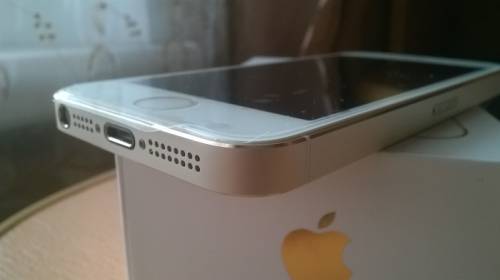 Продам iPhone 5S на 32 Гб