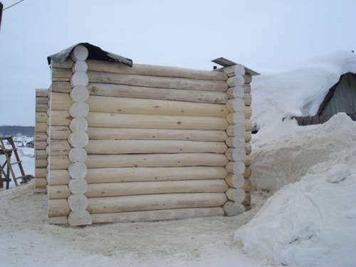 Продам сруб БАНИ сухой ручная рубка в (тесло).