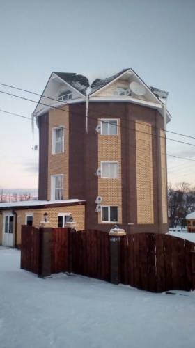 продам гостиницу 1200 квм в абзаково