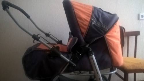 Продам детскую коляску