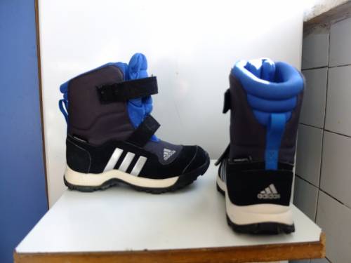ботинки демисезонные Adidas для мальчика
