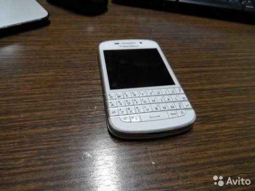 Продам Blackberry Q10