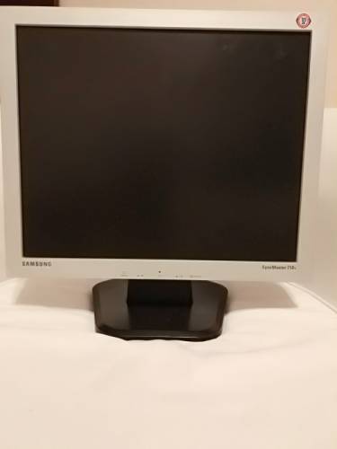 Продам монитор SAMSUNG SancMaster710v