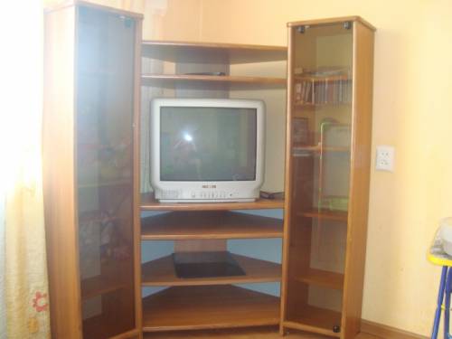 продам угловой стенка-горка под тв