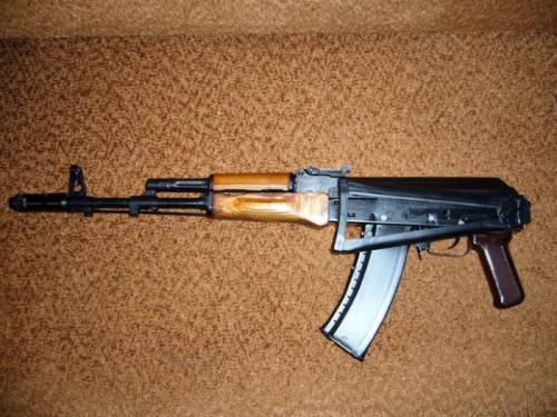  Меняю на деньги  Автомат АКС-74