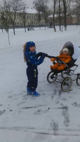 Коляска 3 в 1  подарки