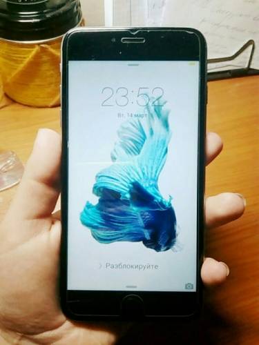 Продам копию iPhone 6S Plus