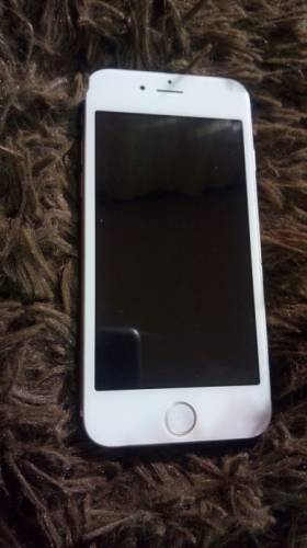 Продам  iPhone 6S на андроиде