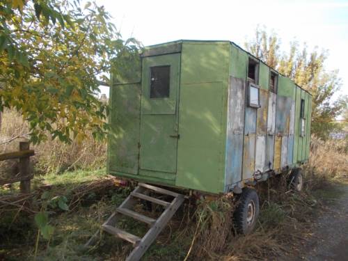 Продаю павильон пчелиный 