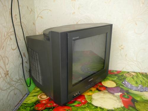 телевизор самсунг  б/у
