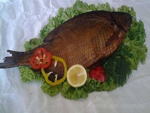 Лещ копченый