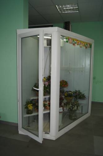 продам холодильник для цветов