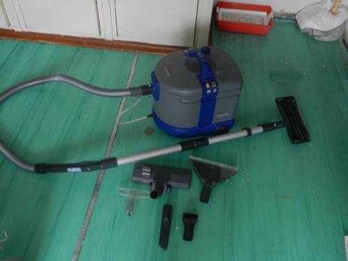 Продам моющий пылесос Moulinex Super Trio