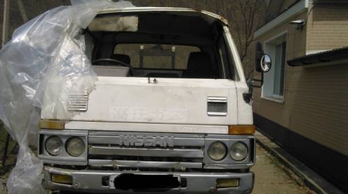 Грузовик nissan atlas