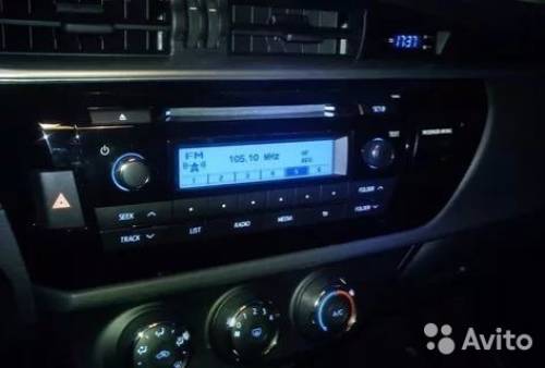 Штатная магнитола Toyota Corolla 2013-2015