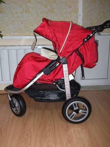 Продам коляску 3-х колесную.